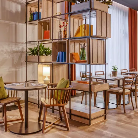 Intercityhotel 4* 힐데스하임