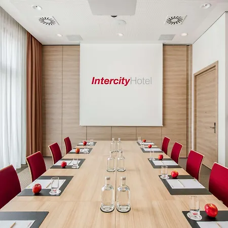 Hotel Intercityhotel 4*