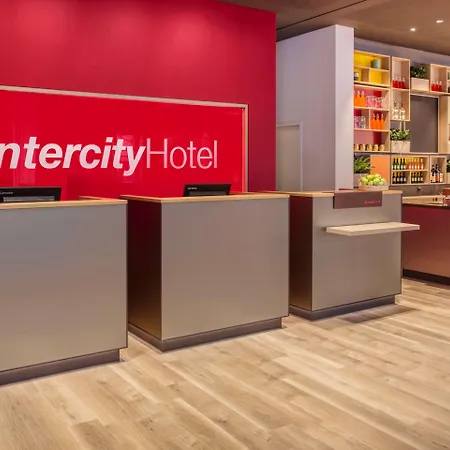 호텔 Intercityhotel