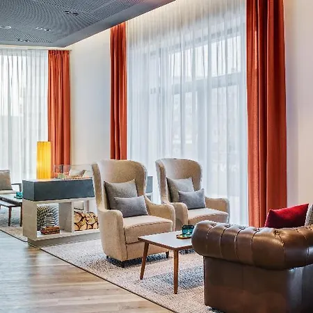 Intercityhotel 4*