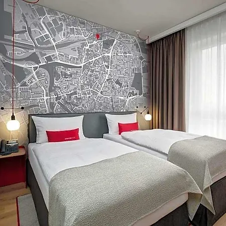 Intercityhotel 4*