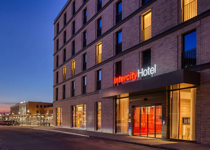 Intercityhotel Hotel 4*