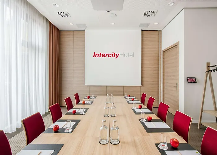 Hotel Intercityhotel 4*